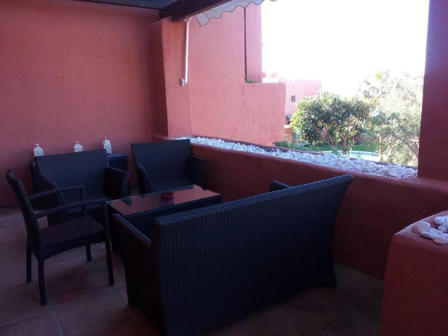 Villa Luxurious Townhouse With Sea Views Manilva Exterior foto