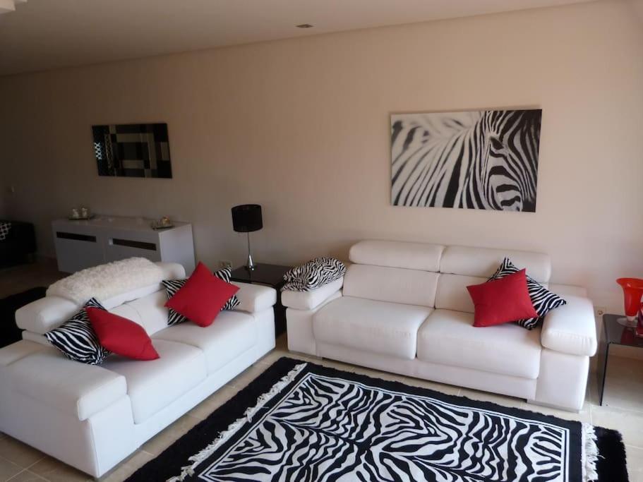 Villa Luxurious Townhouse With Sea Views Manilva Exterior foto